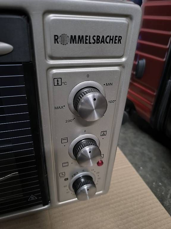 Forni: Backofen Four ROMMELSBACHER – Usato da Romont FR venduto da AND___1 1