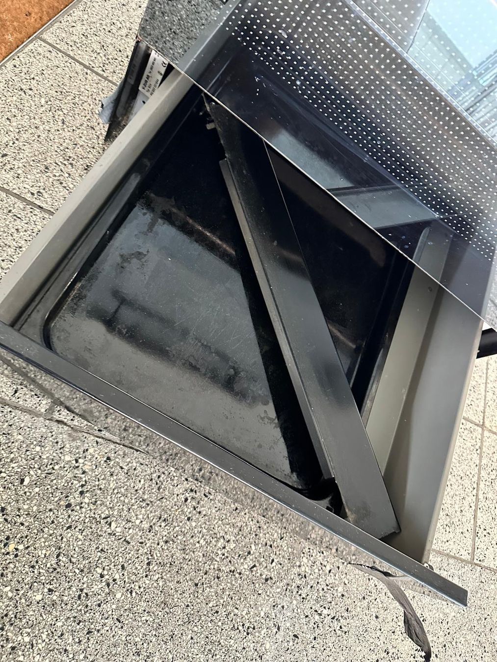 V-Zug Forni: Backofen mit Glaskeramik V-ZUG – Usato da Spreitenbach venduto da Space_X 7