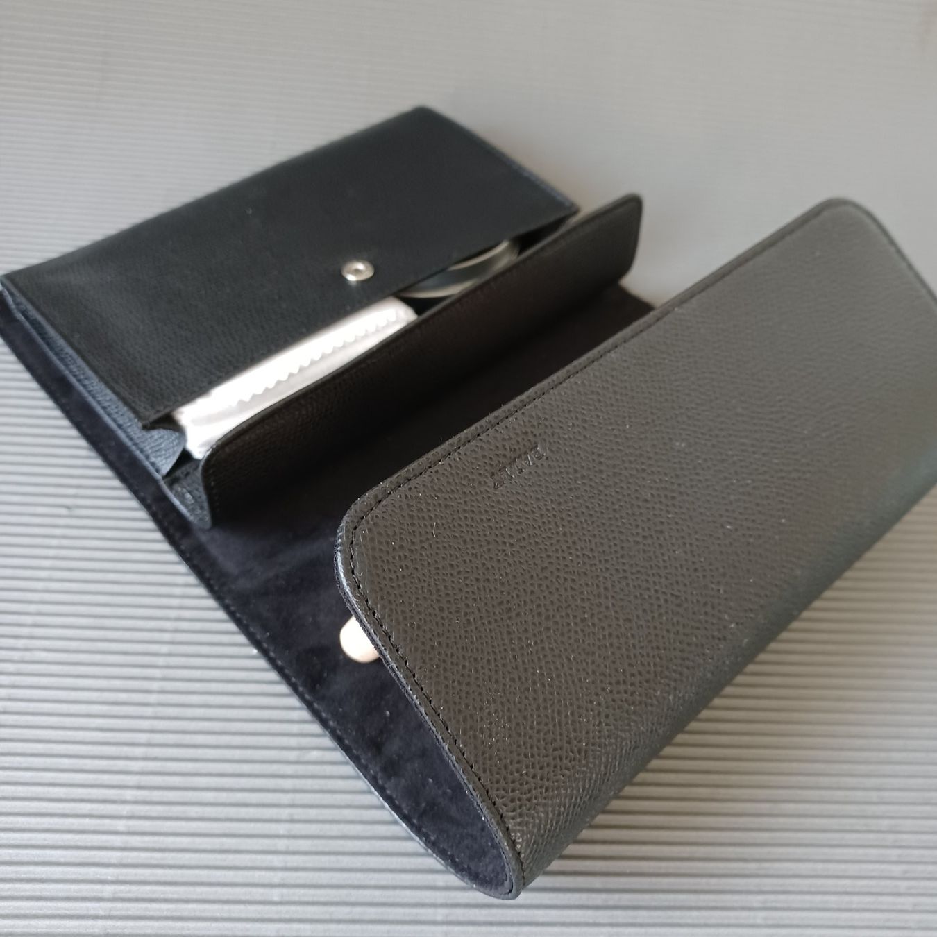Prodotti di pulizia: SCHUHPUTZSET. Leder. – Nuovo e nell'imballaggio originale da Zürich venduto da Bellabo 2