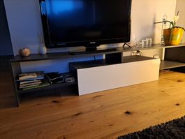 TV-Lowboard
