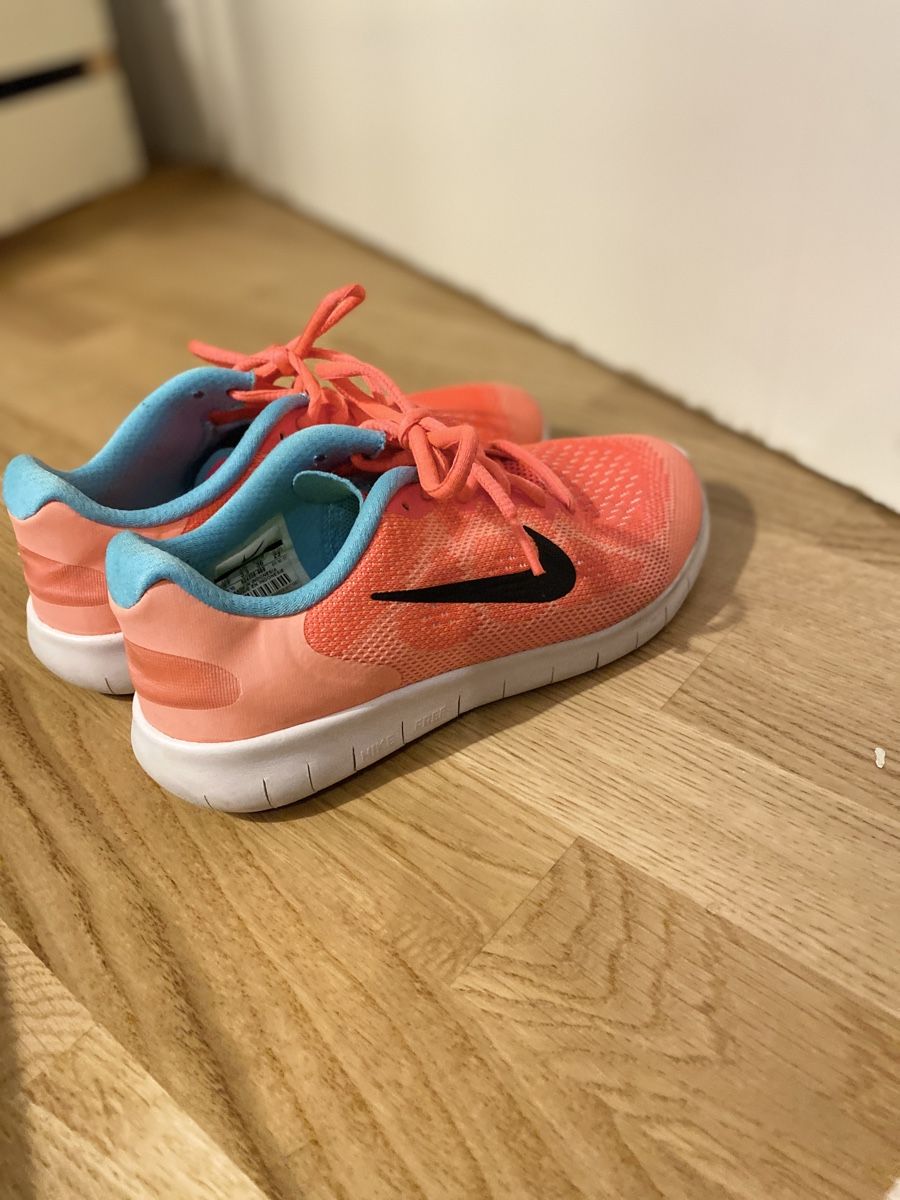 Nike Damenschuhe: NIKE FREE RUN  Schuhe in fresh orange – Gebraucht aus Zürich von sheijla 3