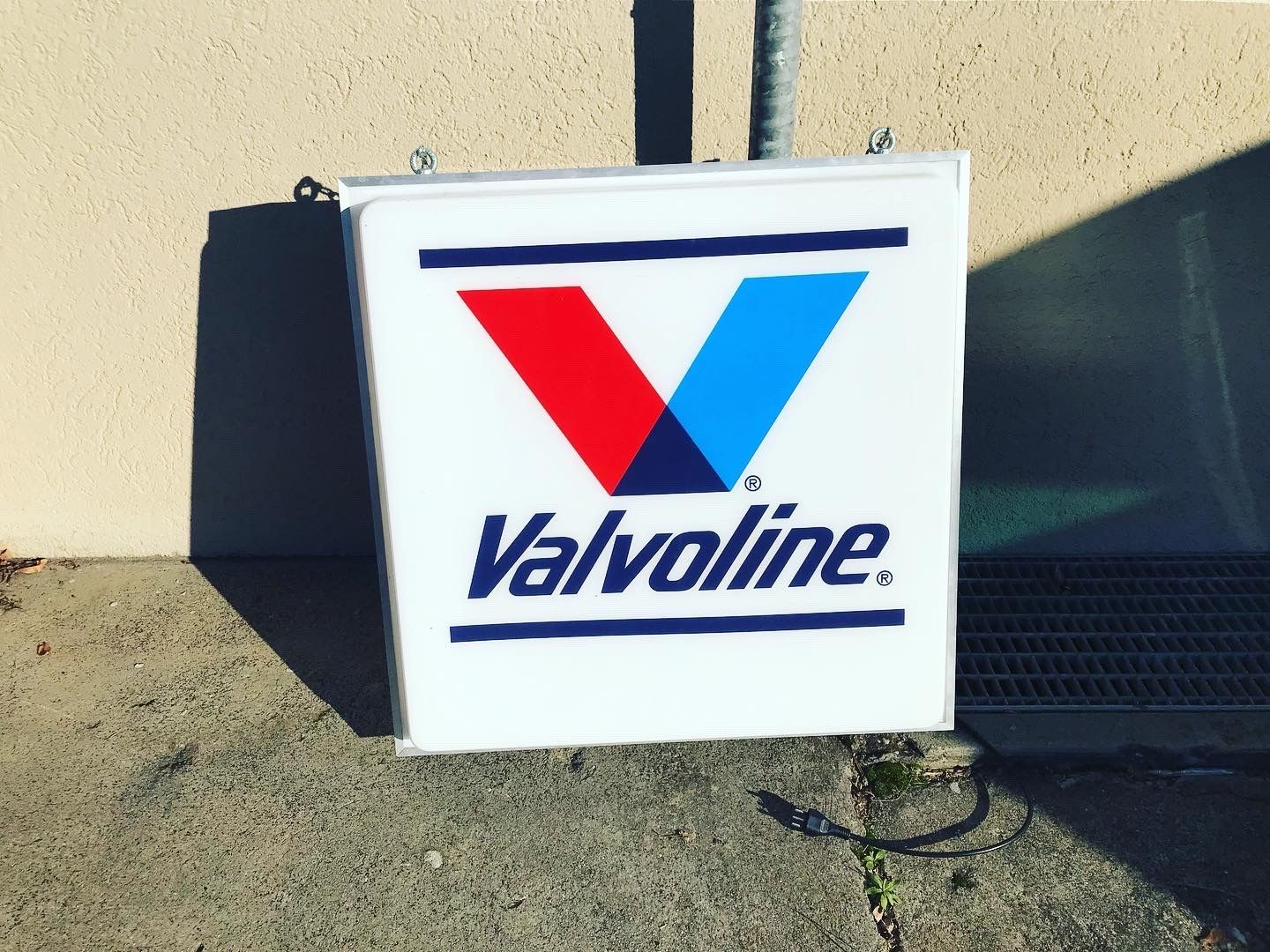 Insegne: Valvoline - Leuchtreklame – Usato da Erlinsbach venduto da Stu-ff 1