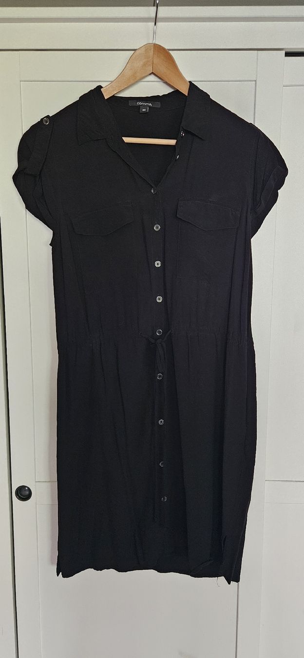 Comma Vestiti: schwarzes Sommerkleid mit Bändel – Usato da Hüttlingen venduto da Thurgi85