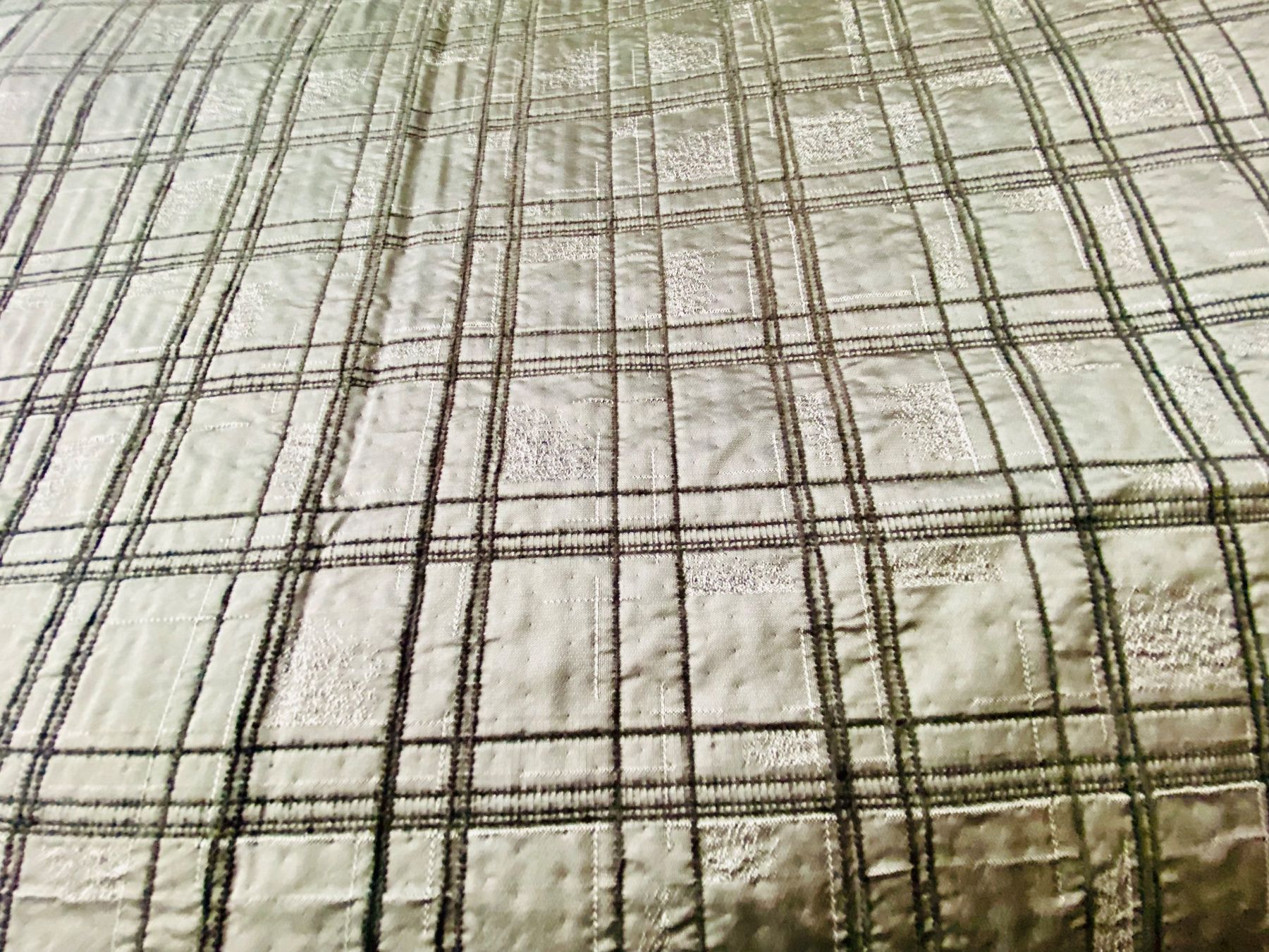 Coperte: Bettüberwurf 245x260cm – Usato da Reichenburg venduto da Noxima 3