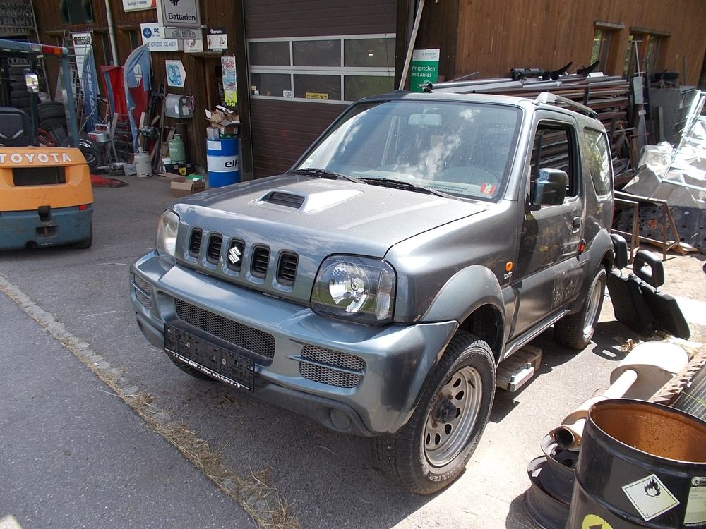 Suzuki Jimny (Defekt)