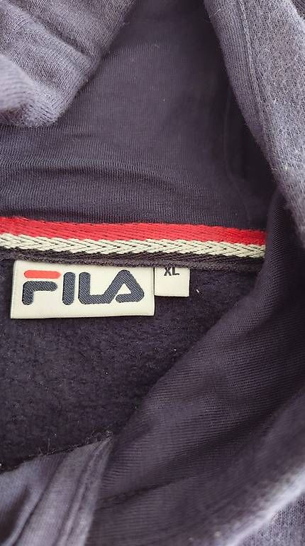 Fila Maglioni & Felpe: Sweat à capuche Fila bleu XL – Usato da Cugy VD venduto da Twinsen93 2