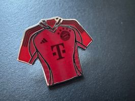 Pin FC Bayern München Fussball Trikot Adidas
