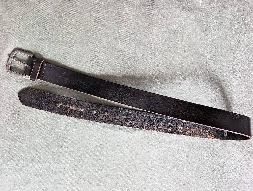 Cinture: Levi's Leather Belt - Size 34/85 – Usato da Schlieren venduto da mai_ls28
