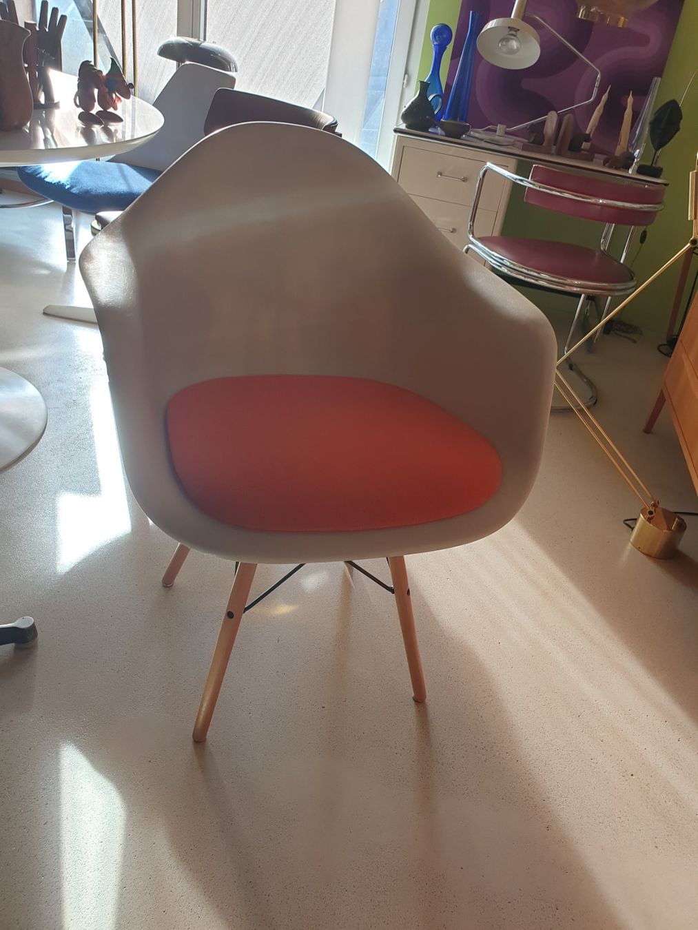 Eames Poltrone: Eames Chair Fiberglas 70's – Usato da rebstein venduto da spacy73 1
