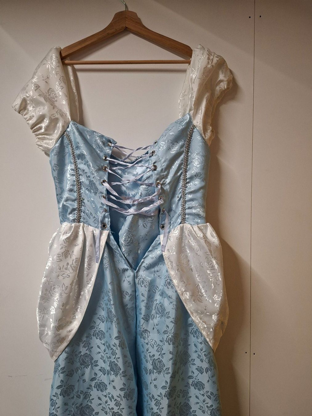 Kostüme: Fasnachtskostüm Cinderella, Grösse ca. 38-40 – Gebraucht aus Bäch SZ von nadinek85 3