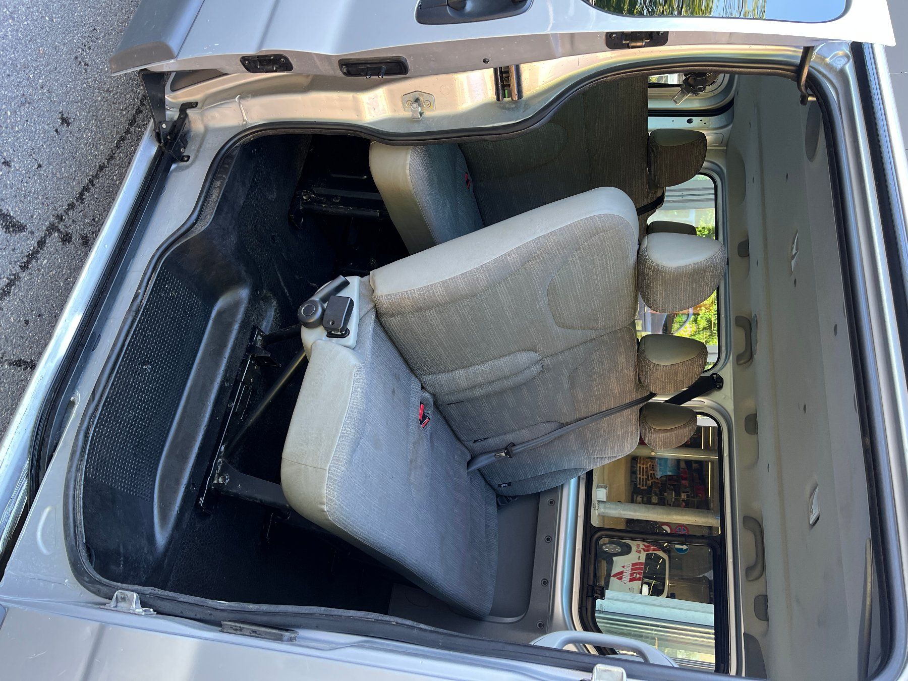 Renault Autos: Renault Trafic dci115 – D'occasion à Steffisburg par Fwst 2