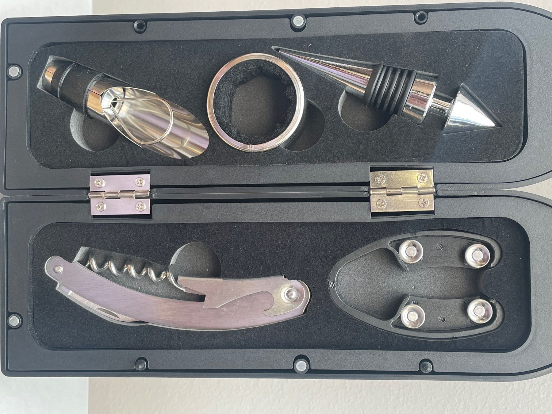 Apribottiglie & Tappi per chiusura: Flaschenöffner/Weinöffner/Geschenkbox/Neu/OVP – Nuovo e nell'imballaggio originale da Volketswil venduto da rubin74 4