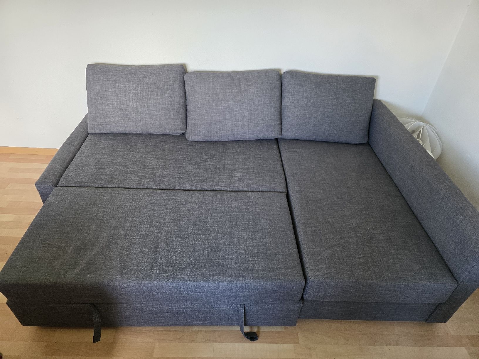 Divani: Friheten sofa (IKEA) – Usato da St. Gallen venduto da ast_br6k