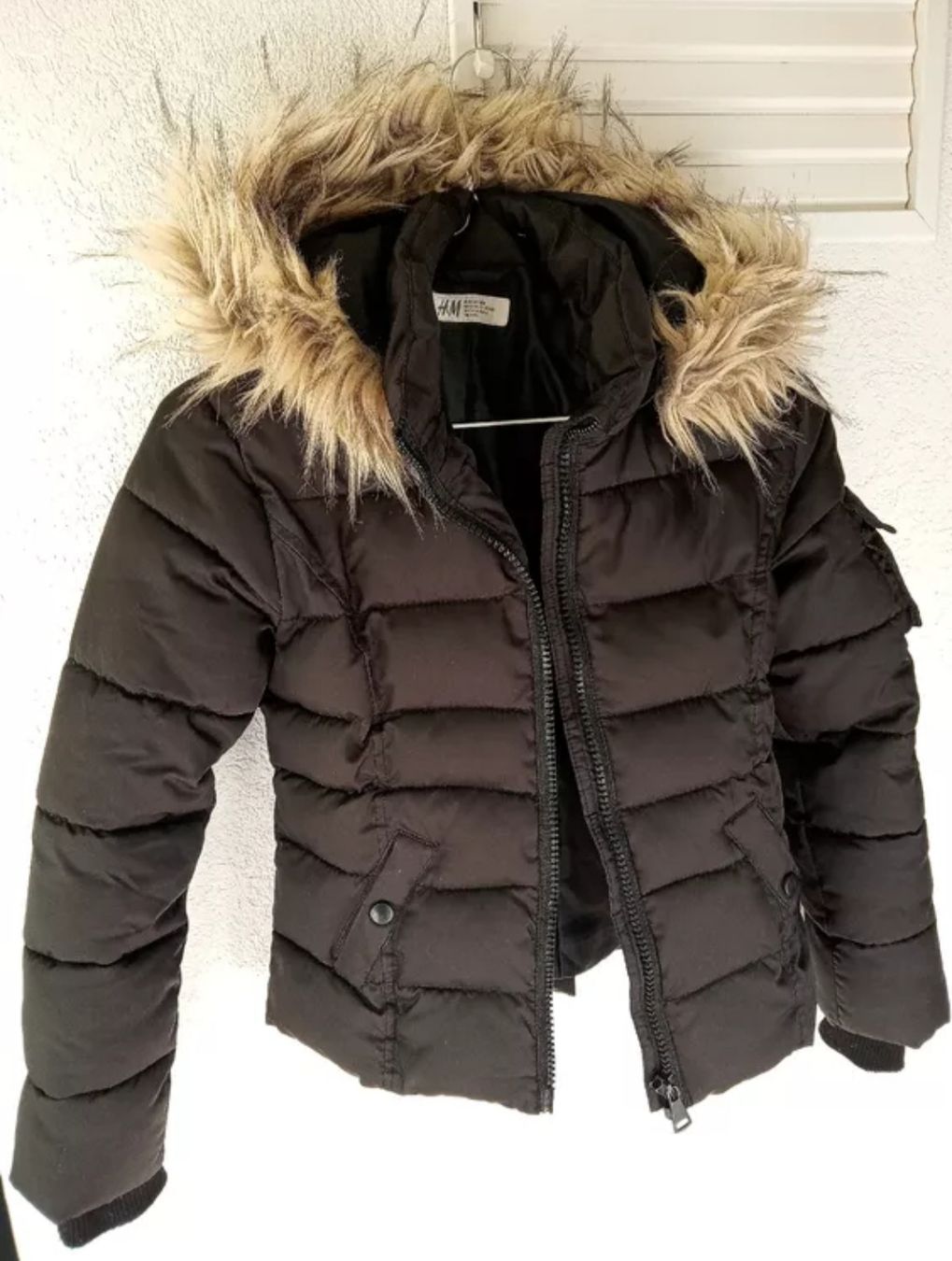 H&M Jacken & Mäntel: Winterjacke Mädchen Gr 134 – Gebraucht aus Binz von julijuli