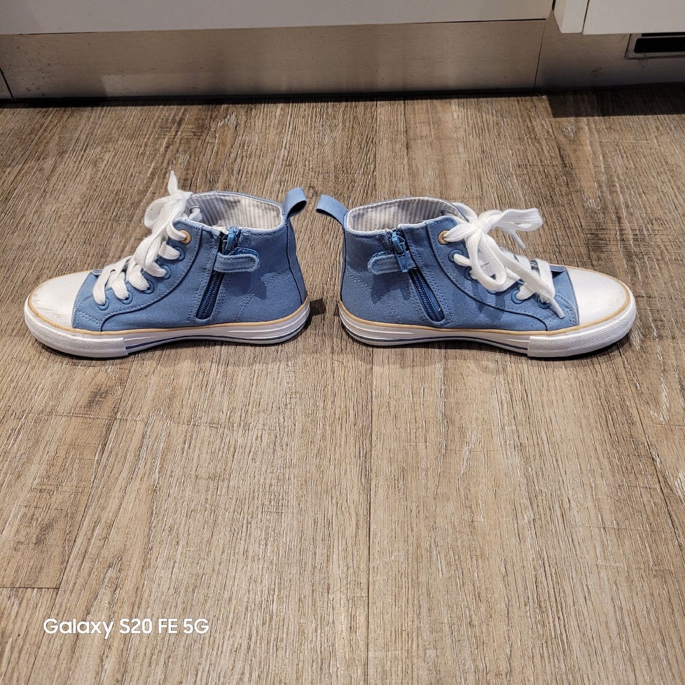 Scarpe per ragazzi: Kinderschuhe Jungen 32 – Usato da Niederbuchsiten venduto da klengyel 2