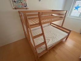 Etagenbett ( 140  unten/ 90 oben x 200 )