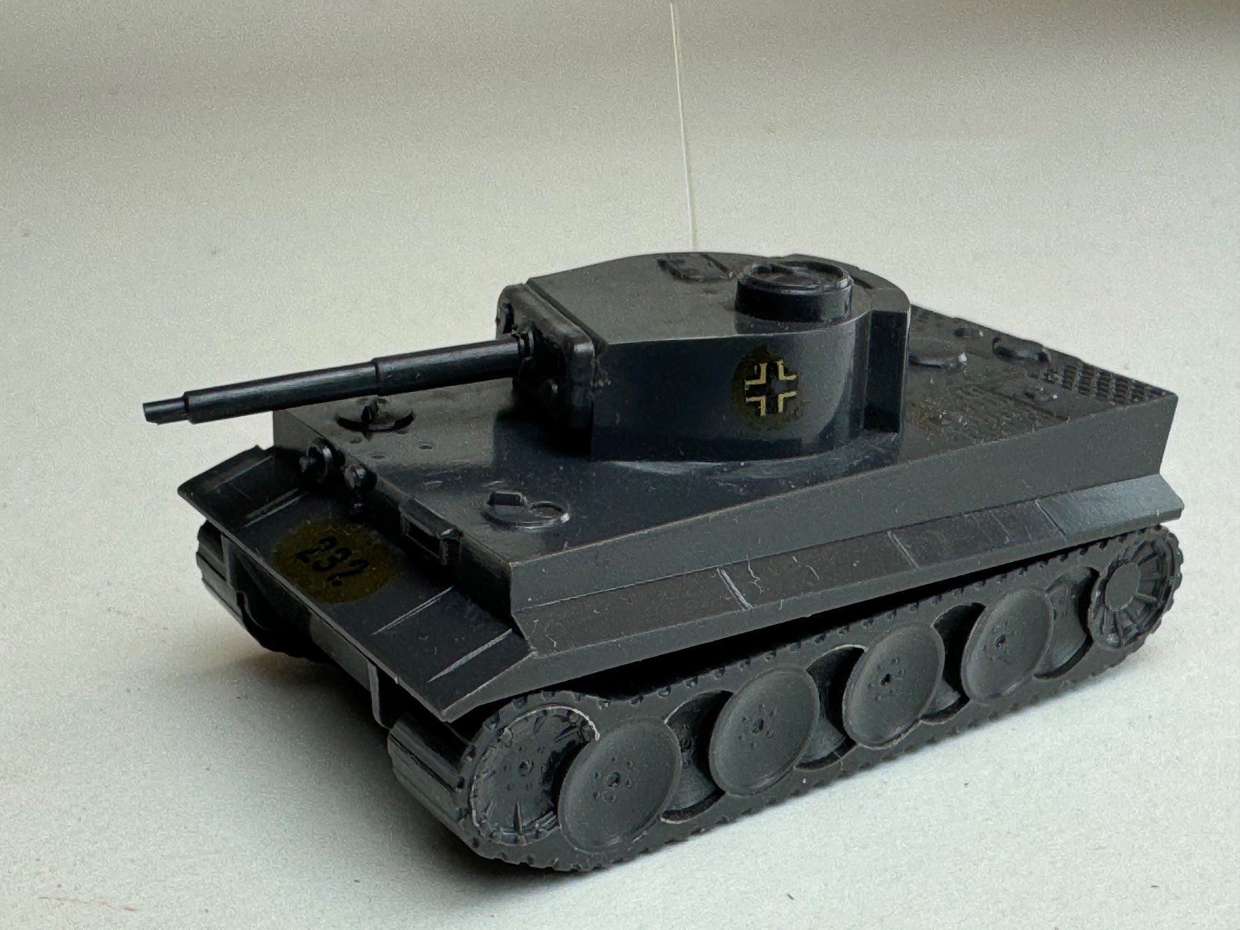 Roskopf Modellini d'auto: Roskopf Mini Tanks Tiger – Usato da Elm venduto da Wikmtz