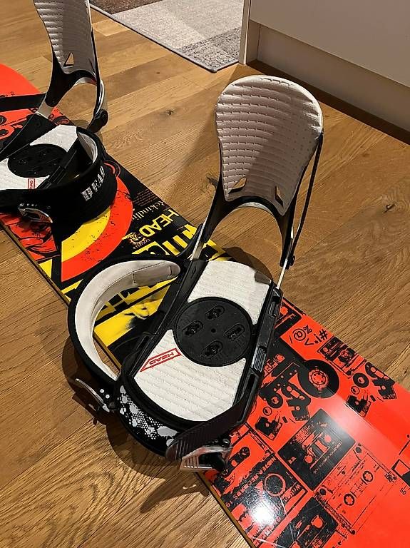Board: Snowboard inkl. Bindung - Head, 145cm – Usato da St. Margrethen SG venduto da NGBaldi 1