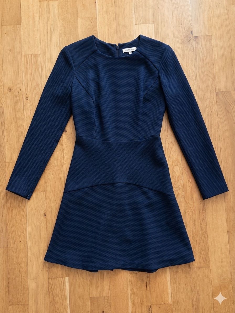 Sandro Vestiti: Robe bleu marine - Sandro – Usato da Fribourg venduto da aix_fs82