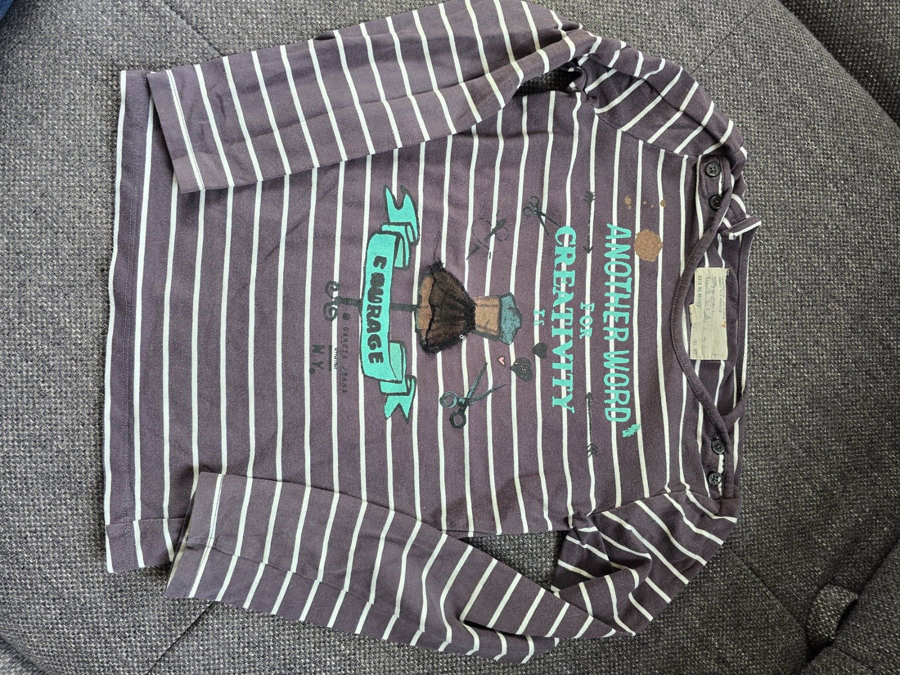 Pulls et sweat-shirts: Langarmshirt Gr. 116 / 122 – D'occasion à Büttikon AG par Amineah