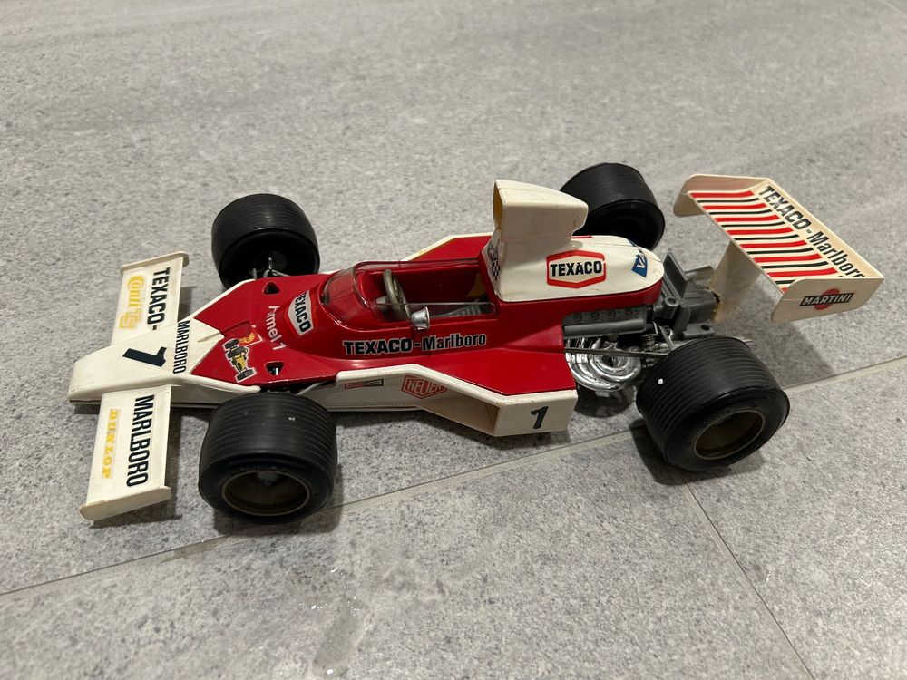 F1 Schuco Ford Tyrrell 1/16 356 176 - Jeux & Jouets