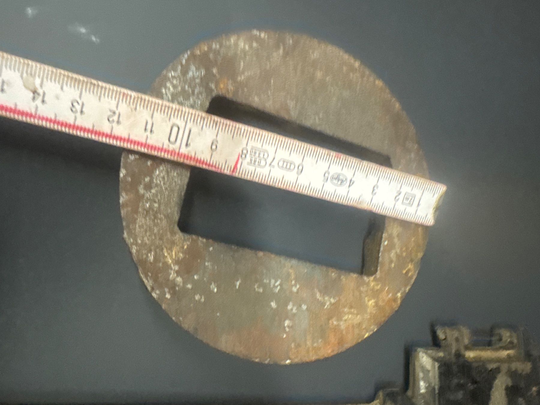Teglie da forno: Ancien jouet fer a gaufre – Usato da Lajoux JU venduto da Briard0 4