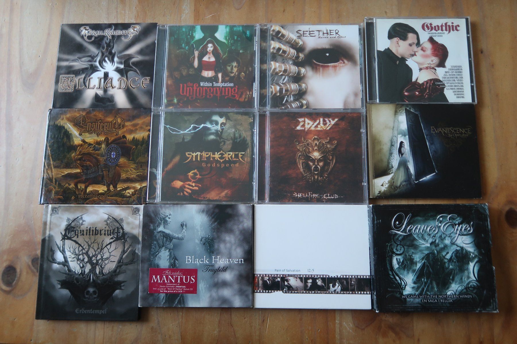 CD: 24x HEAVY METAL SAMMLUNG - CD – Usato da Basel venduto da Patiscat 1