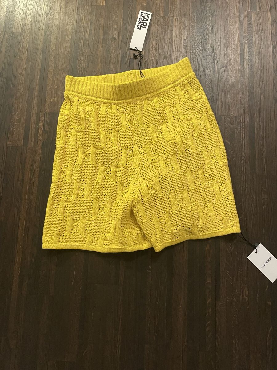 Karl Lagerfeld Pantaloni: Karl Lagerfeld Strickshorts, GelbGr. L – Nuovo e nell'imballaggio originale da Zürich venduto da Claudia0174