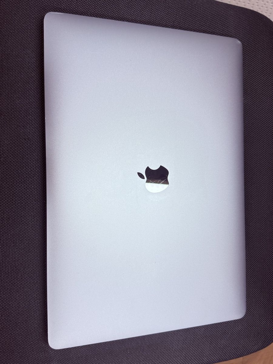 Apple Notebook: MacBook Pro 15.4 2017 16/1Tb – Usato da Uster venduto da jca_pr9r 4