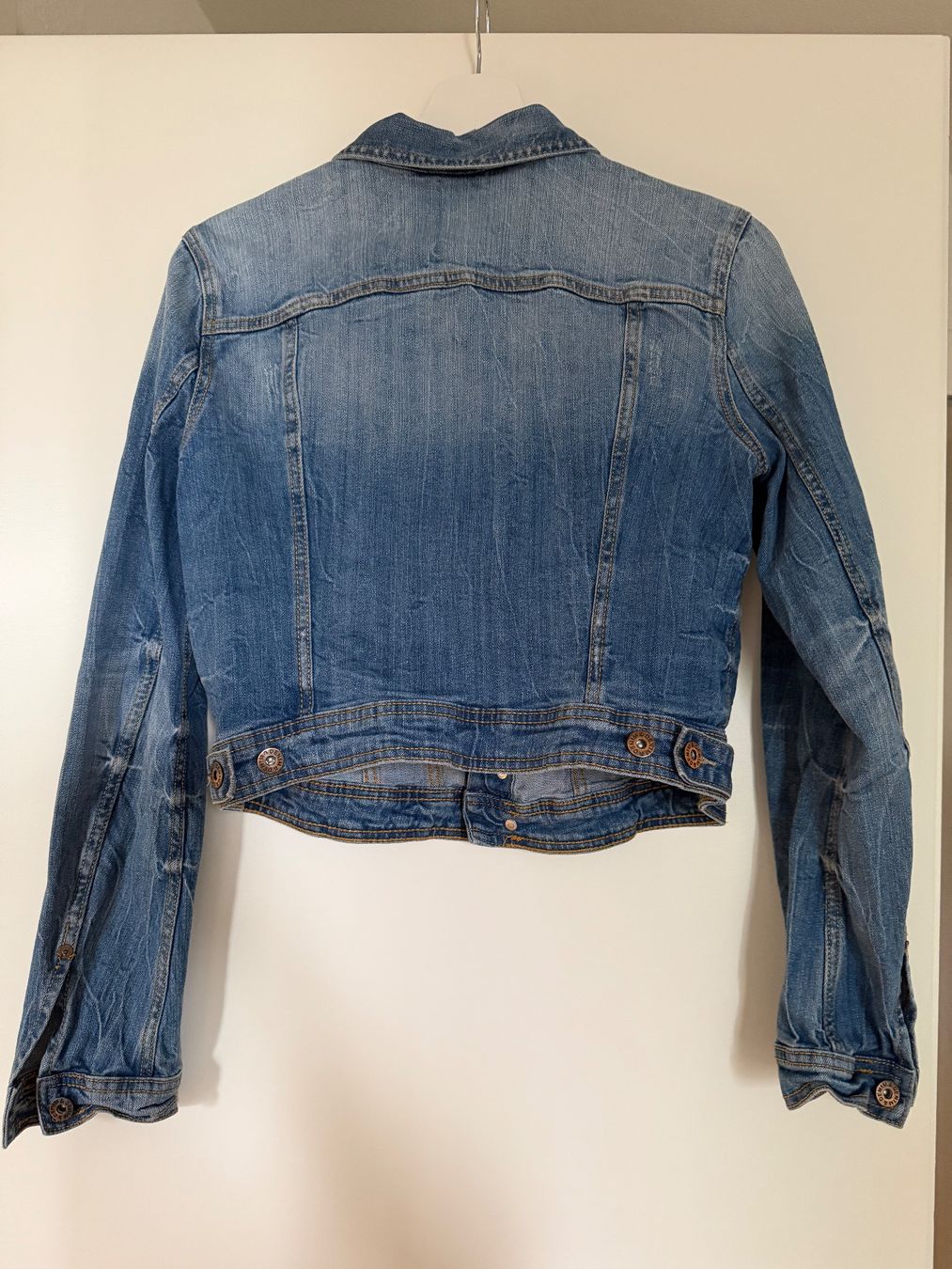 Vestes: H&M Denimjacke – D'occasion à Zürich par mag_25p7 1