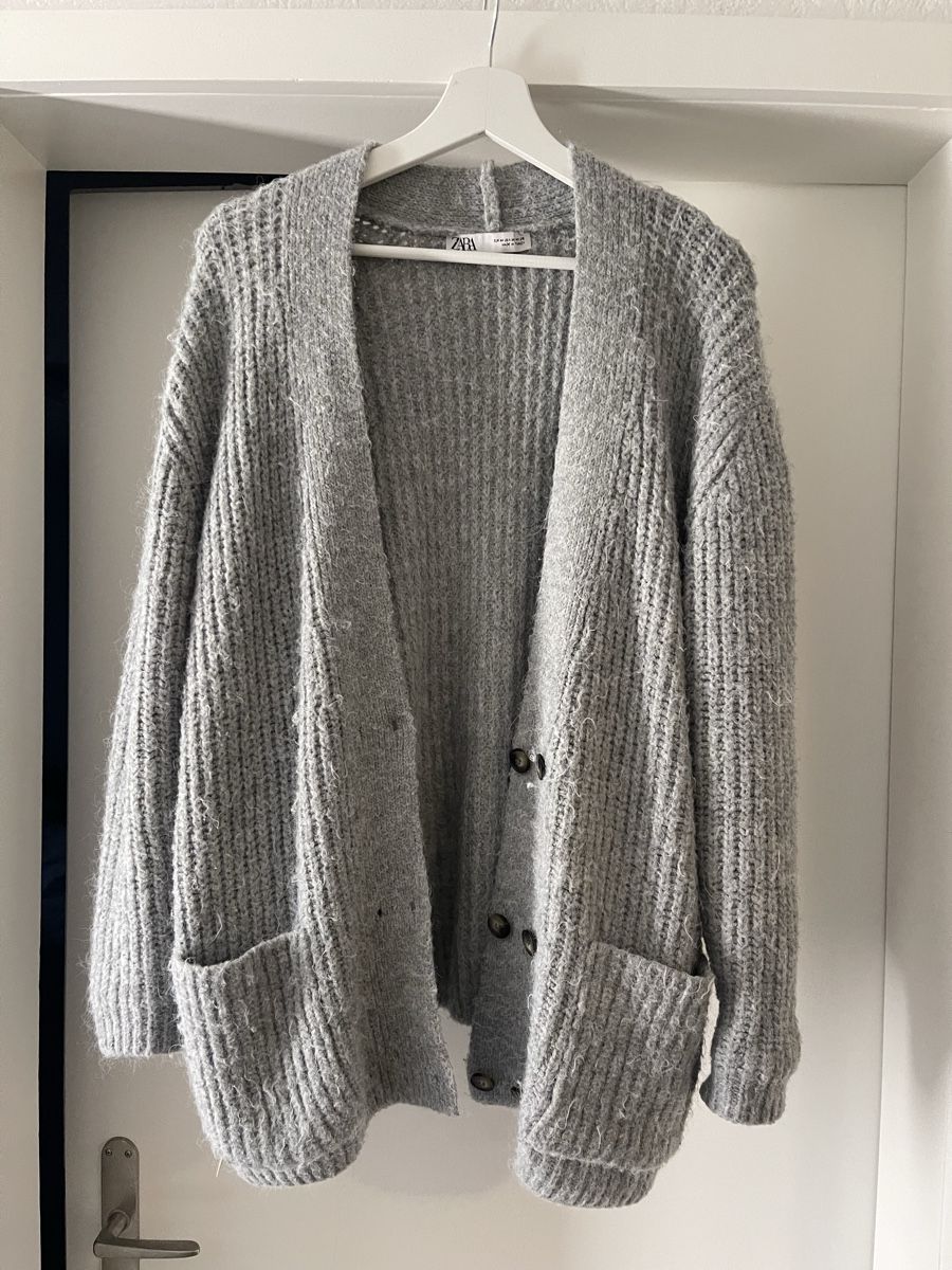Zara Jacken: Strickjacke von Zara – Gebraucht aus Bern von jeh0815
