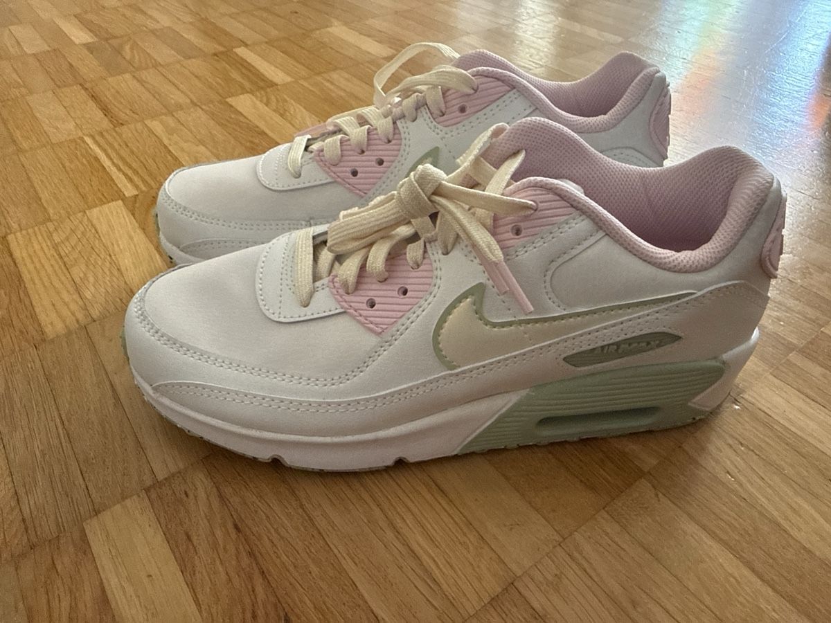 Nike Scarpe per ragazze: Nike Aur Max 90 neu original  – Nuovo e nell'imballaggio originale da Sisseln AG venduto da Gommibaerli87 4