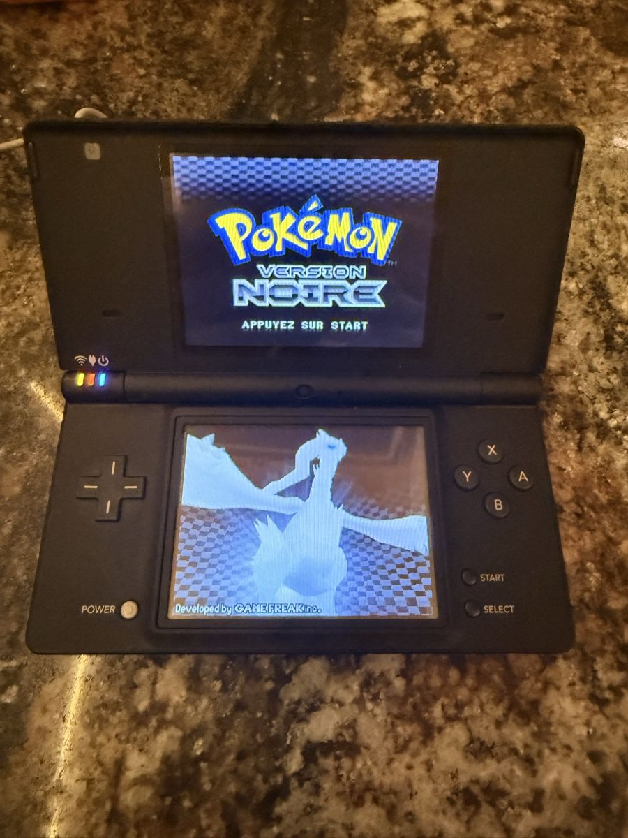 Nintendo Konsolen: Nintendo Dsi plus Pokémon noir – Gebraucht aus Meyrin von DragonSuisse 1