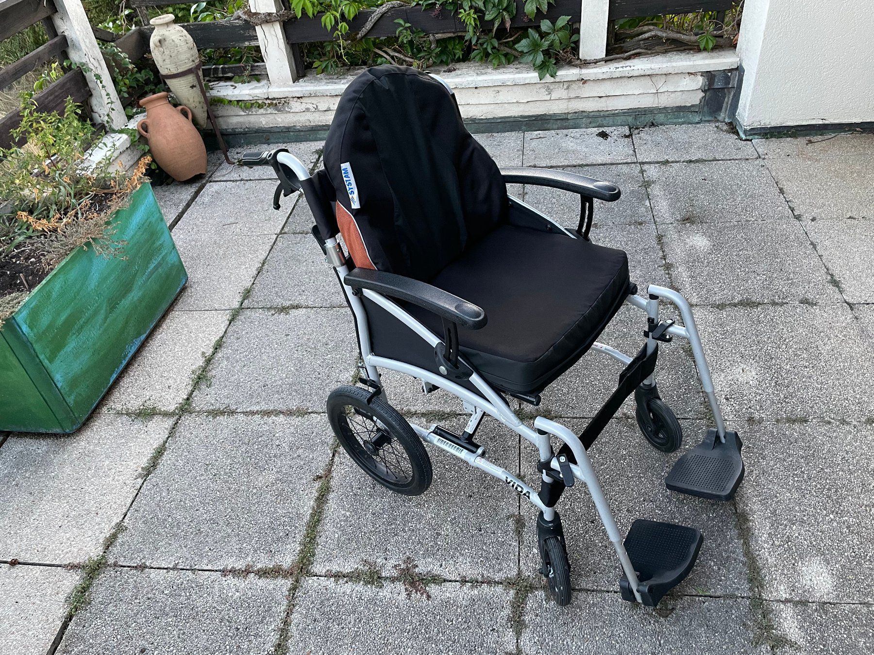 Sedie a rotelle: Fauteuil roulant VIDA Bischoff & Bischoff – Nuovo (secondo la descrizione) da Corminboeuf venduto da Holy-Guitars 3