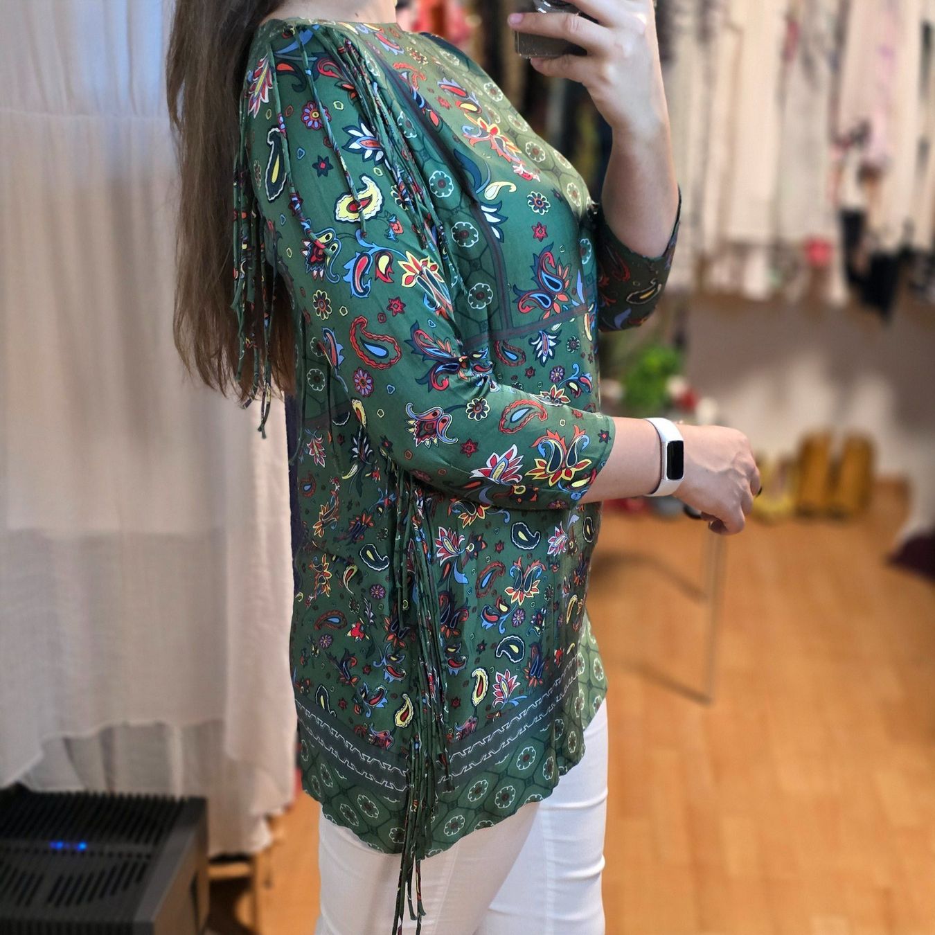 Tuniche: Grüne Tunika mit Fransen Boho Style Gr. S – Usato da Wald ZH venduto da CapLux 5