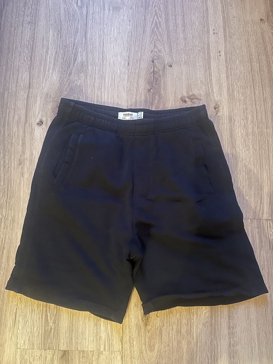 Pull&Bear Pantalons: Joggingshorts Pull&Bear  – D'occasion à Visperterminen par manunik
