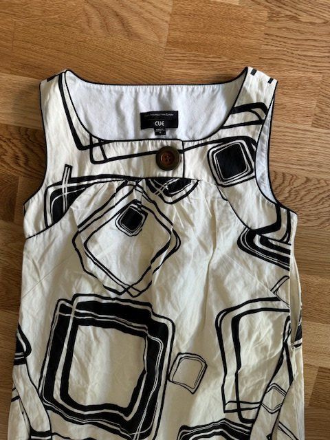 Kleider: Elegantes Kleid Gr 34 cue – Gebraucht aus Wabern von adamovski 1