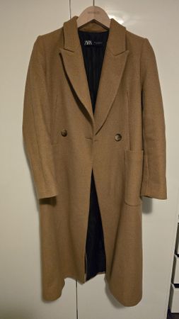 Schicker Herbstmantel von Zara, Grösse xs, Top Zustand!