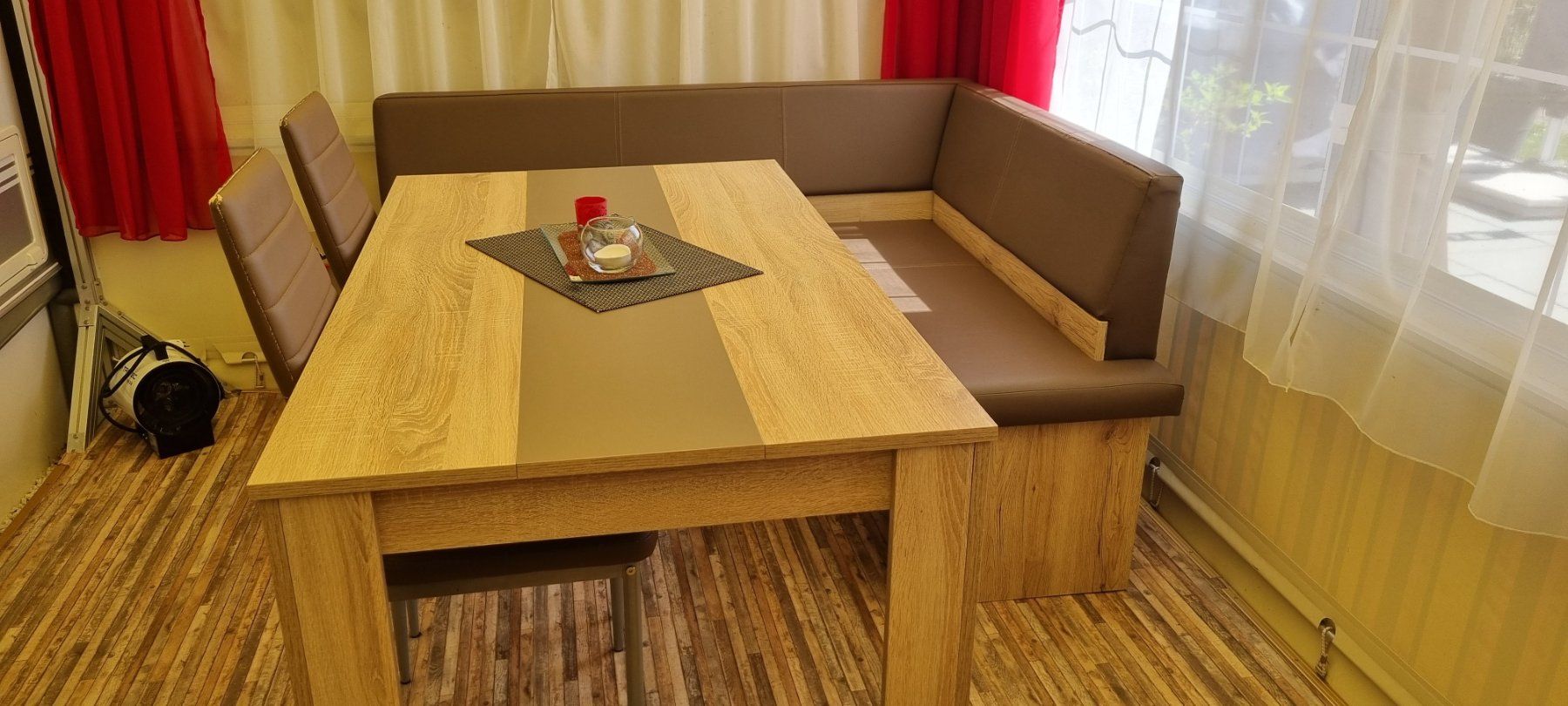 Conforama Tischset: Eckbank mit Tisch und 6 Stühle – Gebraucht aus Obergerlafingen von ulm13 2