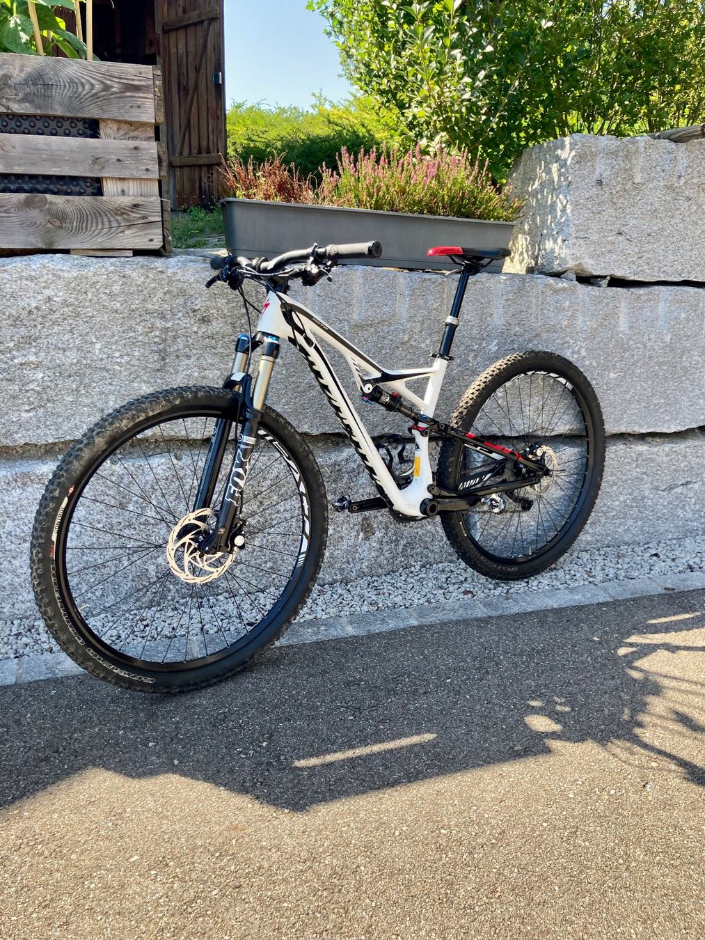 Specialized Velos: Specialized Camber Comp Carbon – Gebraucht aus Jona von  4