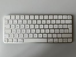 Apple Magic Keyboard mit Touch ID - Schweizer Layout