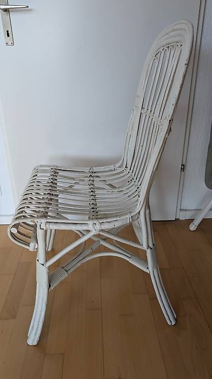 Stühle: Alter Rattanstuhl  – Gebraucht aus Bremgarten b. Bern von Flintli 1