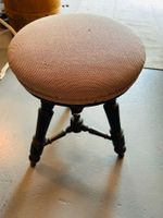 Antique Drehbare Hocker