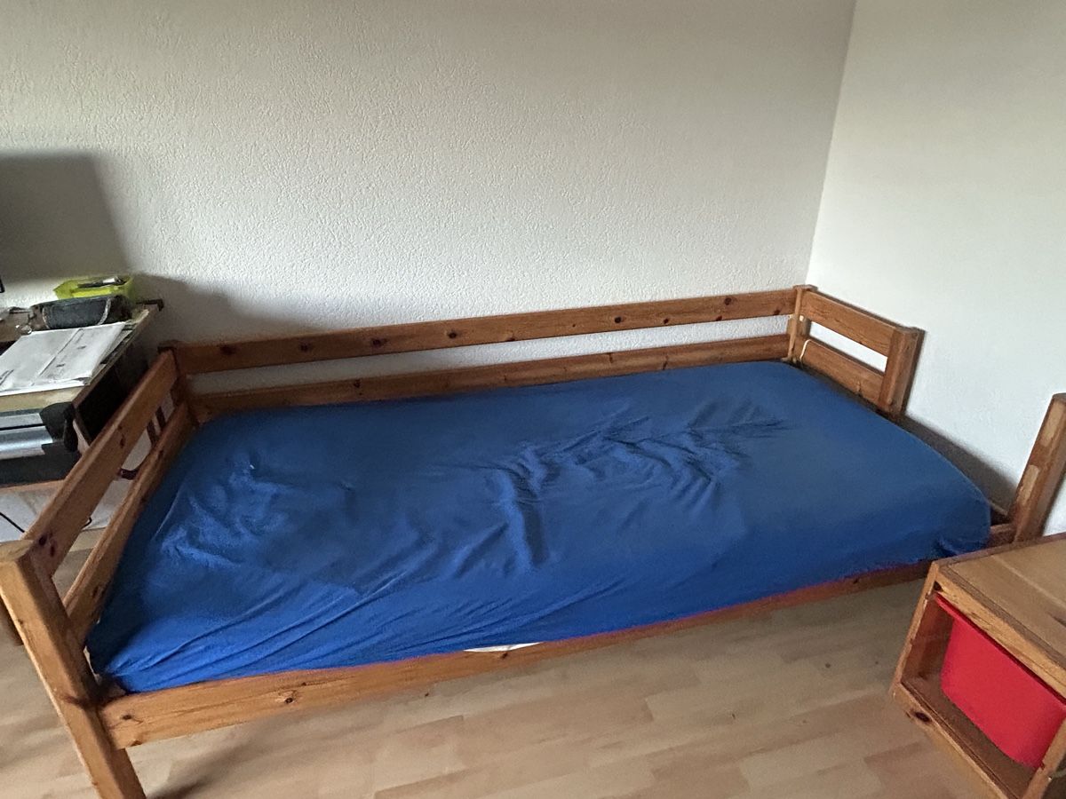 Letti: Hochbett – Usato da Bremgarten AG venduto da Makmaer-13 1