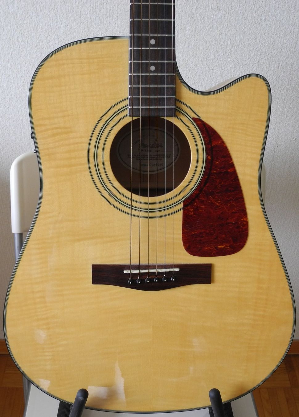 Strumenti musicali: Fender Western Gitarre, akustisch/elektrisch – Usato da Niederhasli venduto da elise_sr2 1