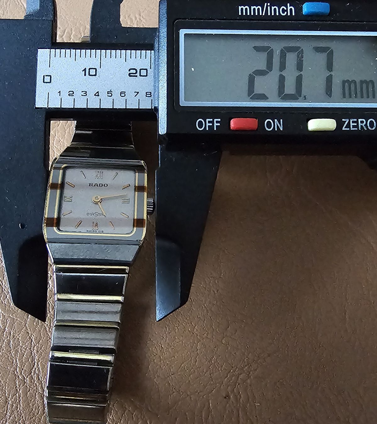 Rado Orologi: Rado Diastar Elegante Damenuhr  – Usato da Speicher venduto da Lemore 4