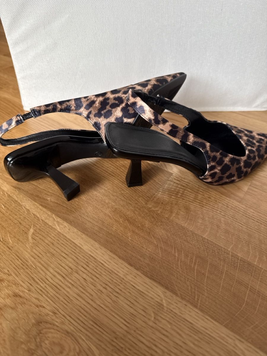 Damenschuhe: Pumps – Neu (gemäss Beschreibung) aus Kriens von g_b_mk7j 2