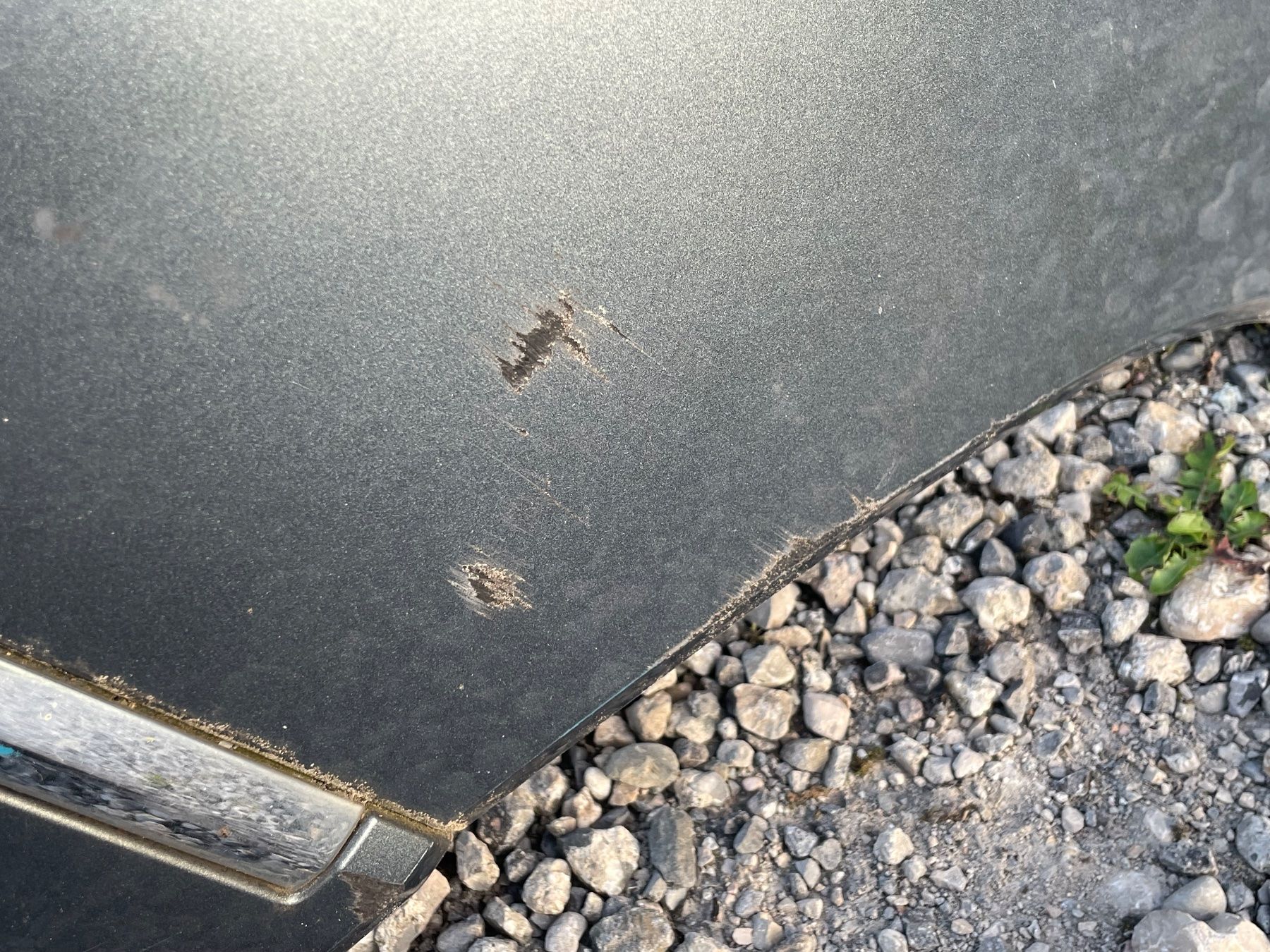 Citroën Tutti pezzi di ricambio auto: Citroën C6 : Stossstange hinten – Usato da Gletterens venduto da XBHS7412 2