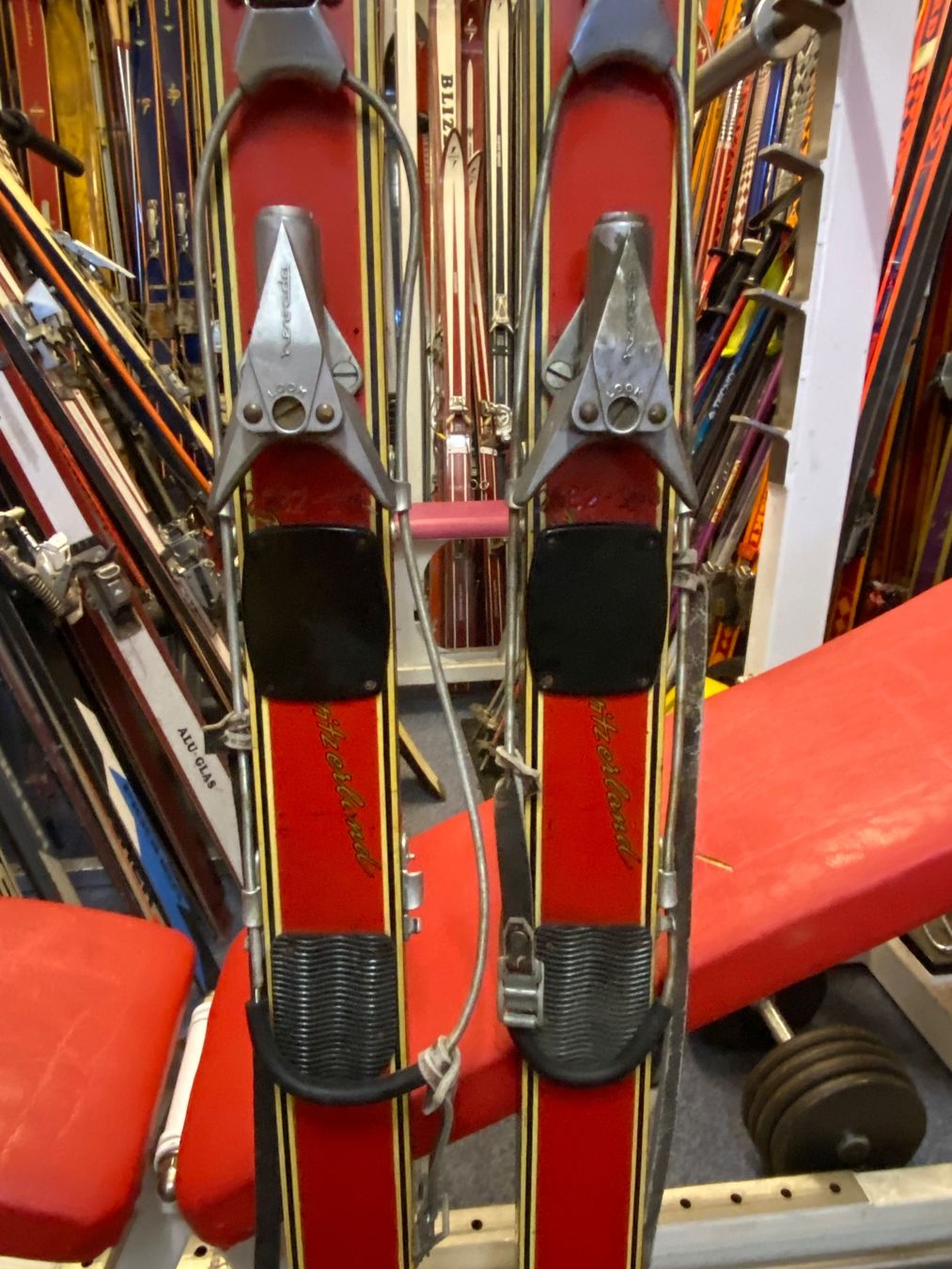 Sci: Niedecker Ski aus den 1950er – Usato da Hergiswil NW venduto da PSenn 2