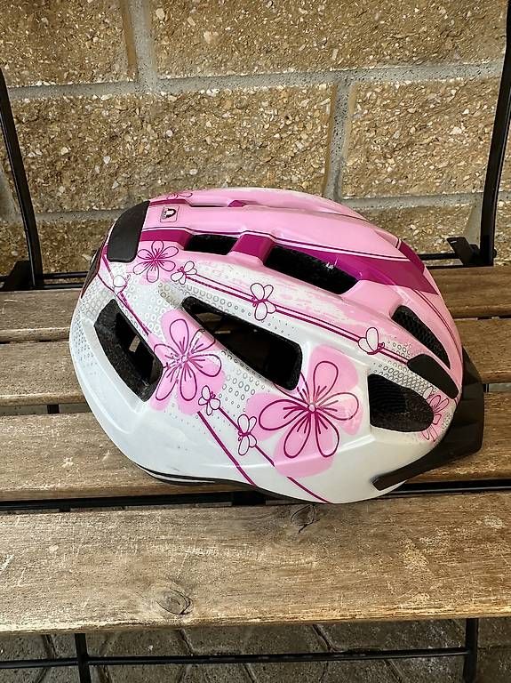 Caschi: Fahrradhelm Grösse 46-51 – Usato da Stans venduto da stanser81